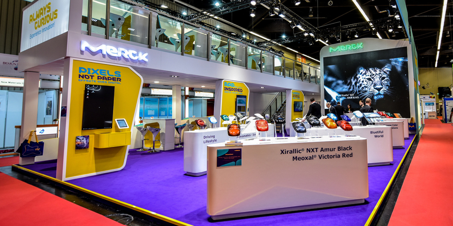 Markenentwicklung und Design Merck Messestand